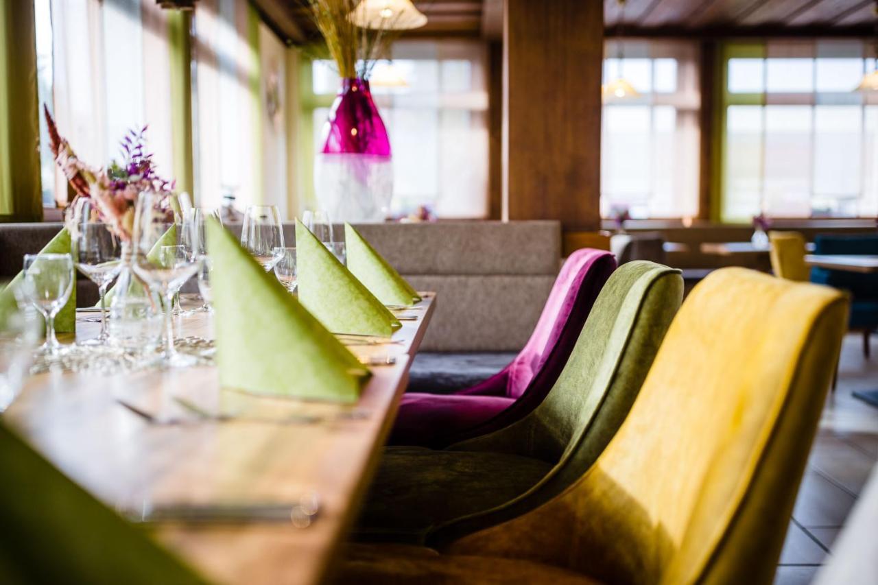 Landhotel Kueffner Pfedelbach ภายนอก รูปภาพ