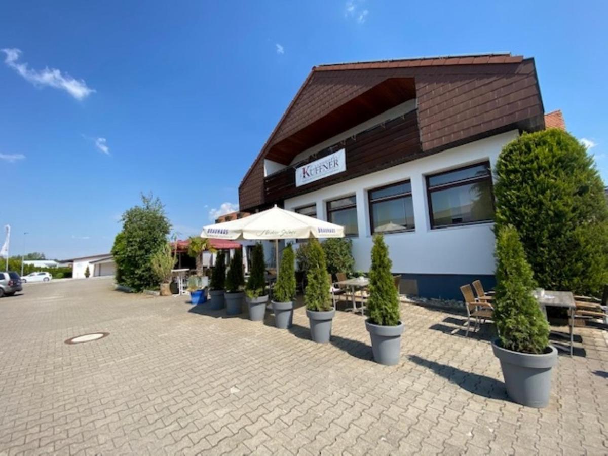Landhotel Kueffner Pfedelbach ภายนอก รูปภาพ